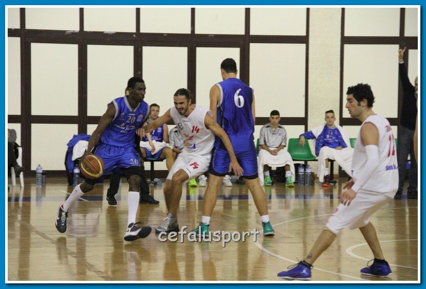 121223 Aquila 297_tn.jpg